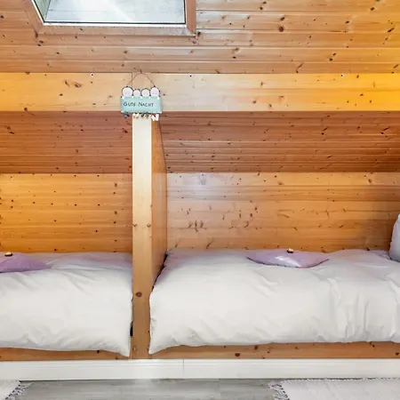 Haus Sonnenhang 2 *