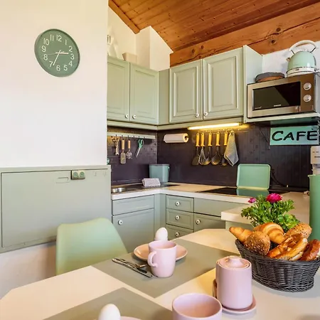 Apartman Haus Sonnenhang 2 *