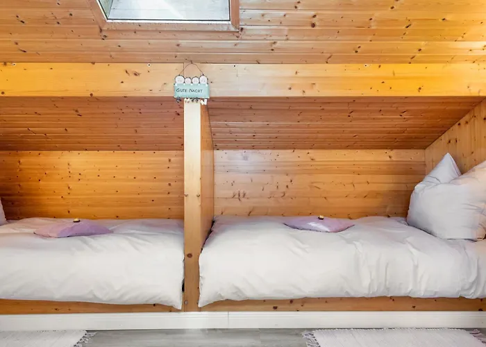 Haus Sonnenhang 2 *